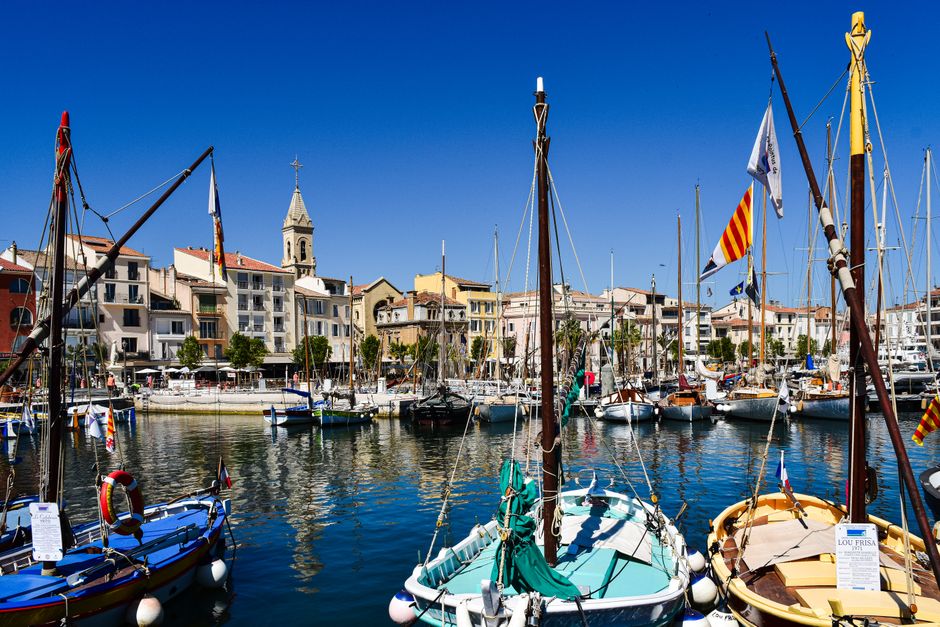 Sonniges Marseille: Hafenflair, Vieux-Port & Calanques - Image 3